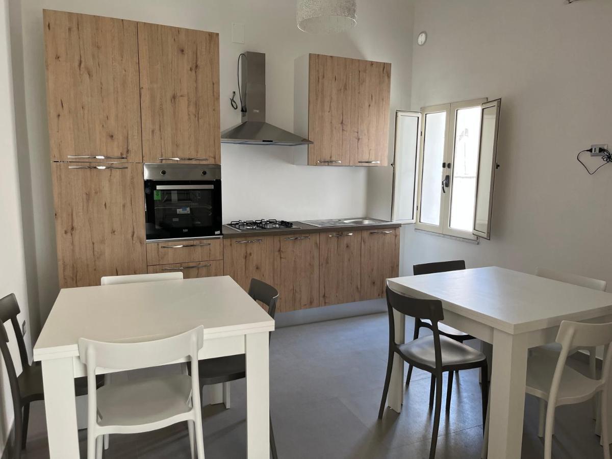 Le Zagare Bed & Breakfast Паладжано Екстериор снимка